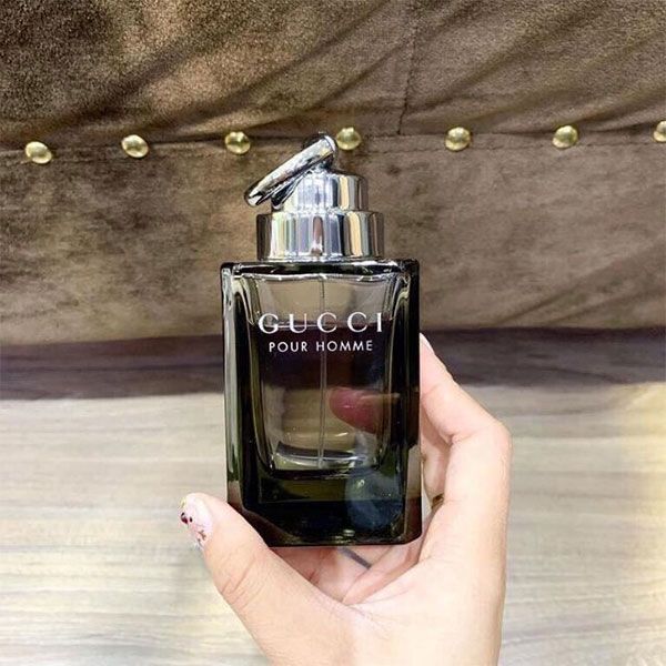 Mùi hương nước hoa Gucci Pour Homme đầy trang nhã